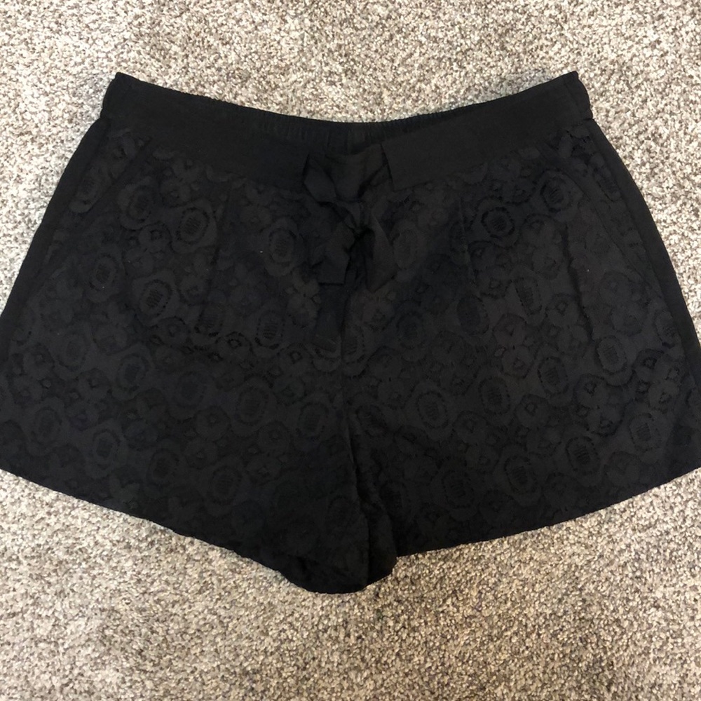 LOFT Black Lace Shorts - Picture 2 of 8